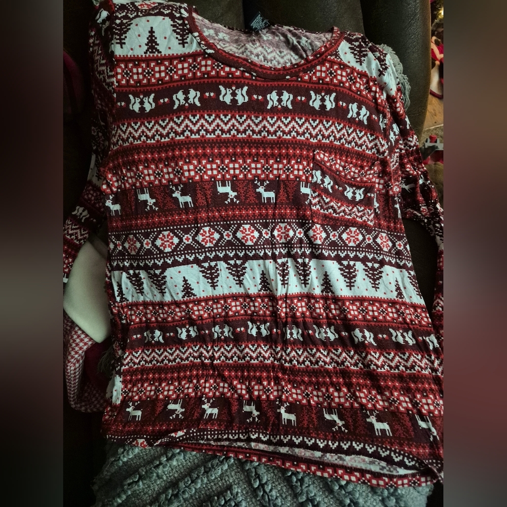 Long sleeve xmas shirt!